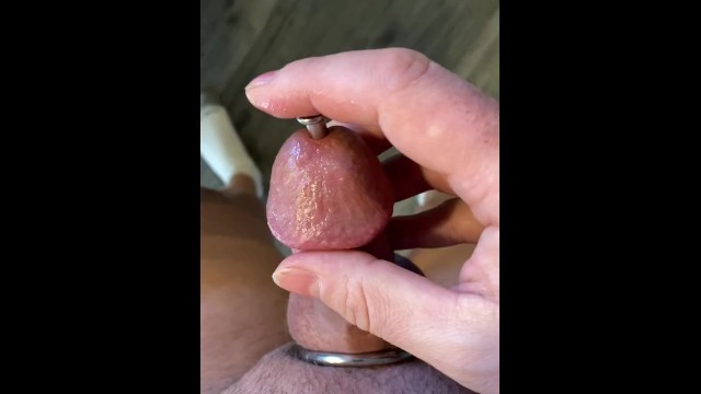 My first Time Fucking my Peehole!