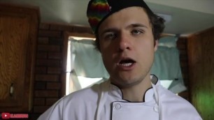 HORNY CHEF CANT FERTILIZE EGGS SO SCRAMBLES WITH CREAMPIE INSTEAD