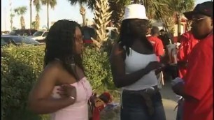 Voyeur Ass and Titty Watching on South Beach Miami Florida