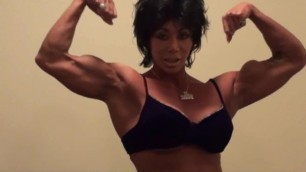 Biceps Lovers Fetish Show by Latia Del Riviero. Smokin' Female Muscle